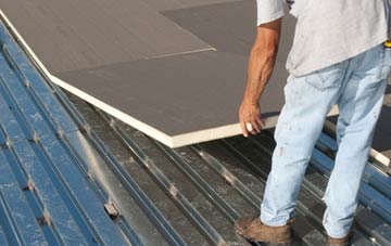 benefits of insulating Tockenham flat roofing