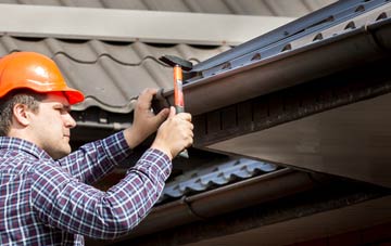 gutter repair Tockenham, Wiltshire