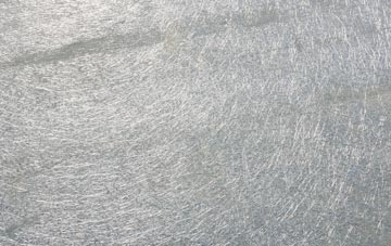 Tockenham laminate fibreglass or shingles?